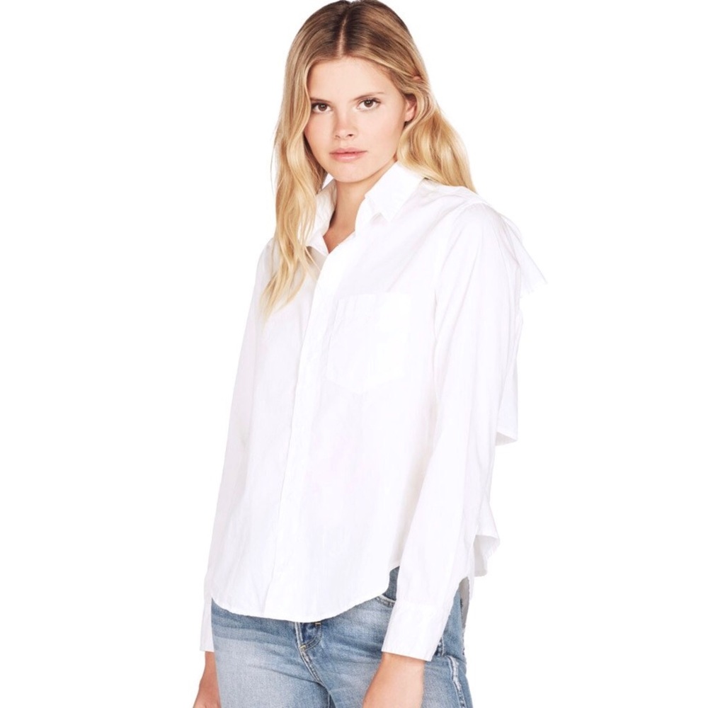 A. M. O Ruffled Back Prep Shirt size M‎